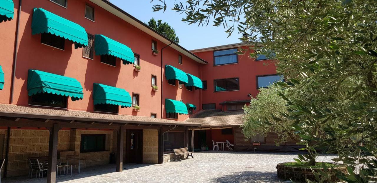 Вилла Agriturismo Ricciardelli Contrada  Экстерьер фото
